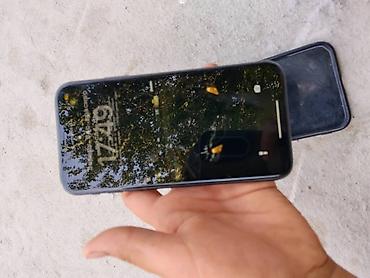 led свет: IPhone Xr, Б/у, 64 ГБ, Черный, Чехол, 79 % — 2