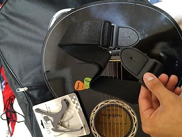 ucuz gitara: Gitar satılır almışam heç istifadə edilməyib aşağı hissədə balaca bir — 6