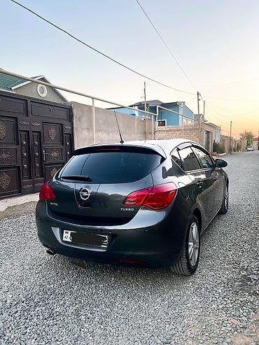 manometr satisi: Opel Astra: 1.4 l | 2010 il 180000 km Hetçbek — 4
