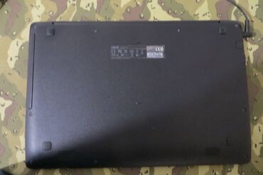 ASUS: 4 GB OZU — 9