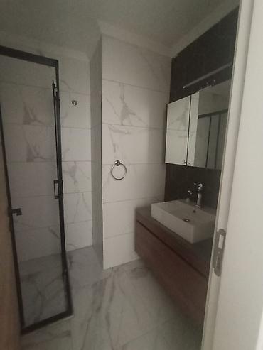 2023: 1 комната, 43 м², 3 этаж — 9