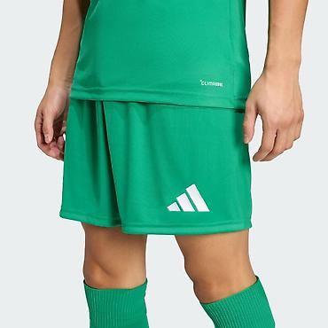 адидас карго: Футбольные шорты Adidas - оригинал, новые, со всеми заводскими — 1