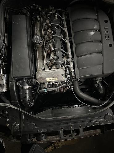 om647: Дизельный Mercedes-Benz 2001 г., 2.7 л, Б/у, Оригинал — 2