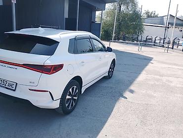 дайво ети: BYD E2: 2024 г., Робот, Электромобиль, Кроссовер — 6