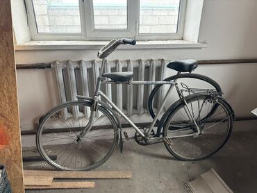 Письменные столы: Письменный стол — 9