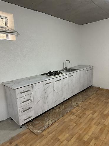 silver kitchen: Кухонный гарнитур, Б/у, цвет - Серый — 2