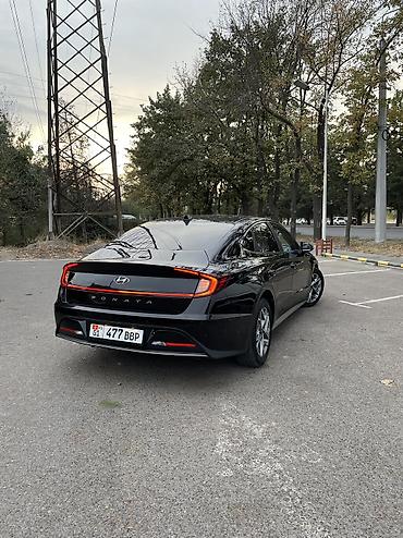 Продажа авто: Hyundai Sonata: 2019 г., 2 л, Автомат, Бензин, Седан — 5