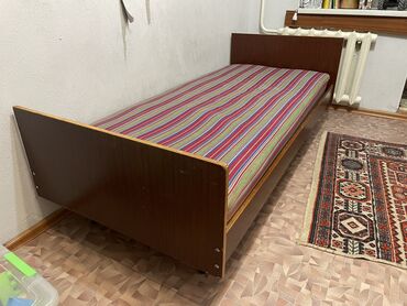 деревянная кровать односпальная: Односпальная Кровать, Б/у