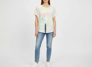 t shirty slash: Bershka, Women`s T-shirt, size S