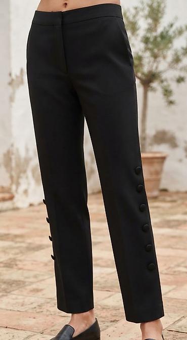 Elegantne crne pantalone sa dugmadima sa strane - Klasičan, ravan