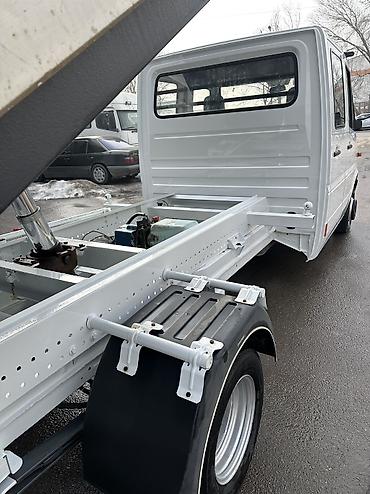Легкий грузовой транспорт: Легкий грузовик, Mercedes-Benz, Дубль, 3 т, Б/у at lalafo.kg — 9 Легкий грузовой транспорт: Легкий грузовик, Mercedes-Benz, Дубль, 3 т, Б/у — 9