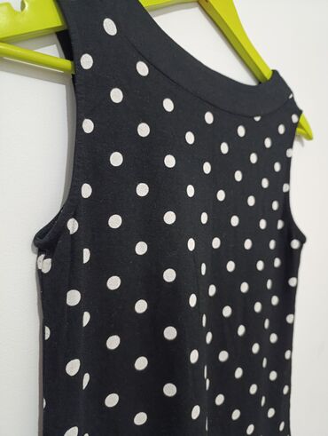 Haljine: Haljine S
500-800din
rasprodaja 🛍️ — 10