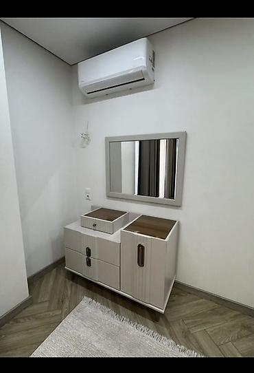 200: 3 комнаты, Асанбай мкр Собственник, Без животных, от 6 месяцев, от 1 года, С мебелью полностью — 10