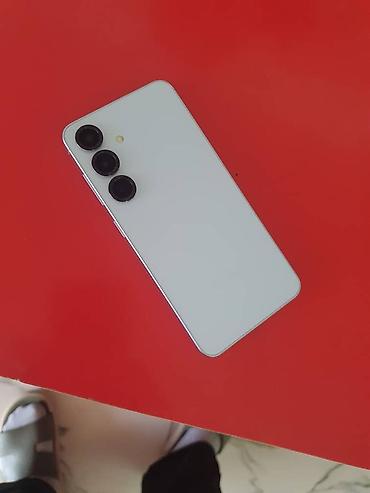 t 4: Samsung Galaxy S25, Б/у, 256 ГБ, цвет - Фиолетовый, eSIM, 1 SIM — 1