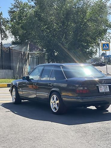 мерседес слс банан: Mercedes-Benz W124: 1995 г., 3.2 л, Автомат, Бензин, Седан — 3