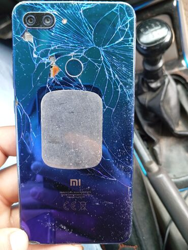 телефон нот 10: Xiaomi, Mi 8 Lite, Б/у, 64 ГБ, цвет - Голубой, 2 SIM