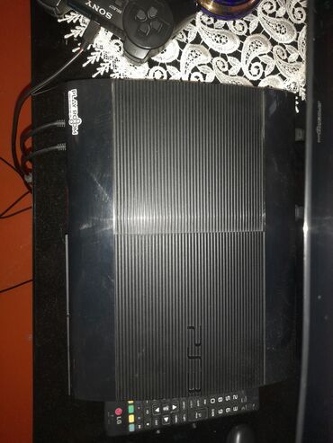 PS3 (Sony PlayStation 3): Ps 3 super silm 3 eded pult altmış oyun iki eded batereya kabeli 1