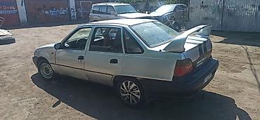 devo tiko: Daewoo Nexia: 2001 г., 1.5 л, Механика — 4