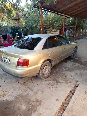 Audi: Audi A4: 1997 г., 1.8 л, Кол менен иштөөчү, Газ, Седан — 1