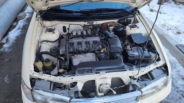 Mazda: Mazda Cronos: 1994 г., 2 л, Механика, Бензин, Седан — 4