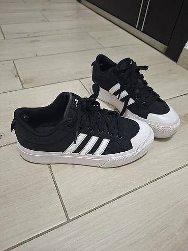 bq patike: Adidas patike, veličina 39 1/3 — 1