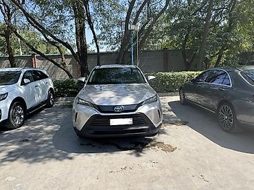 5 100 17: Toyota Venza: 2020 г., 2.5 л, Вариатор, Гибрид, Кроссовер — 7