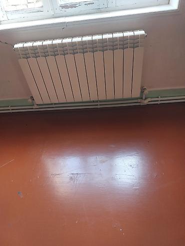 peçin radiatoru: Tecili satilir Krant və turbaları ilə 1 seksiyası 8 manat cəmi 70 — 1