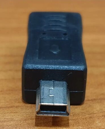 Audio və video kabellər: USB v3 otg, mikro USBi dən- uzbi mini ya, mini uesbi mikro uezbi ya və — 8