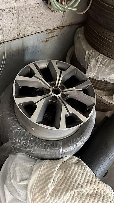 palisad: Литые Диски R 20 Hyundai, 1 шт, отверстий - 5, Б/у — 2