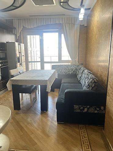 Квартиры: 4 комнаты, 210 м² — 10