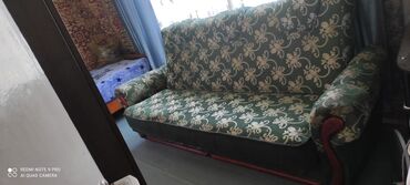 диван для офис: Диван-кровать, Б/у