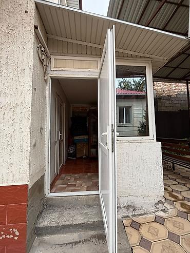 Продажа коттеджей и домов: 🔥 СРОЧНО ПРОДАЮТСЯ 2 ДОМА НА УЧАСТКЕ 10 СОТОК! 🏡 📍 с. Орто-Сай, ул — 40