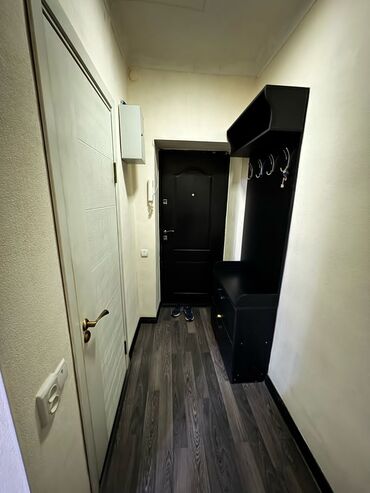 тец квартира: 2 комнаты, 43 м², 104 серия, 2 этаж, Евроремонт