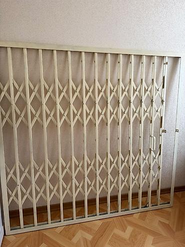 Teleskopik (akordeon tipli) metal barmaqlıq qapı - Material: möhkəm