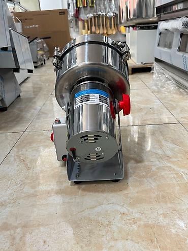 Xəmir yoğuran aparatlar: Üyüdücü ✅2kq 250 azn ✅3,5kq Ədviyat üyüdən Ədviyyat üyüden — 4