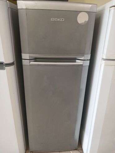 Холодильники: Б/у 2 двери Beko Холодильник Продажа, цвет - Серый, С колесиками