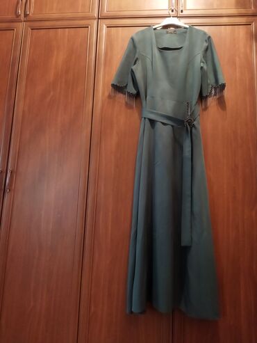 Женская одежда: Вечернее платье, Миди, 4XL (EU 48)