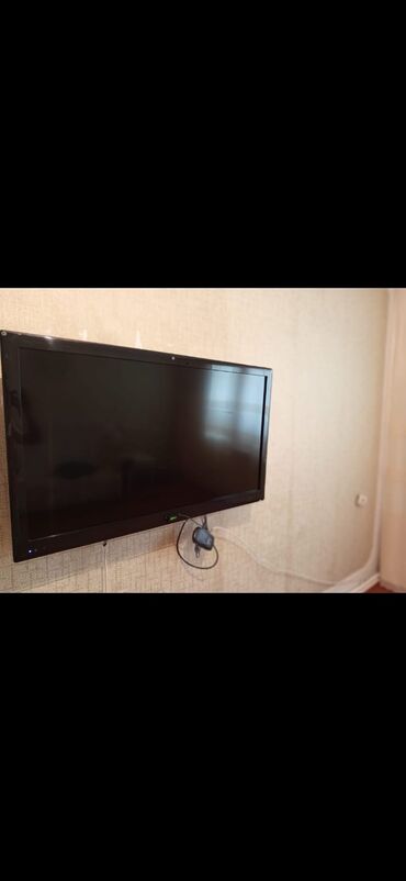 panel radiator: 109 ekran sadə TV 160 AZN son Qiymet Sumqayıt Elnare 🫠Divara