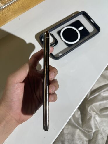 айфон адаптер: IPhone 11 Pro Max, Б/у, 256 ГБ, Matte Gold, Защитное стекло, Чехол, 78 %
