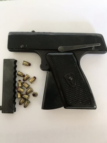 пейнтбольный пистолет: Продаю пистолет стартовый с патронами и документами. Район тоголок