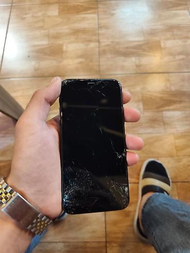 tilvizorlar 2 el: IPhone 11 Pro, 64 GB, Matte Midnight Green, Qırıq — 3