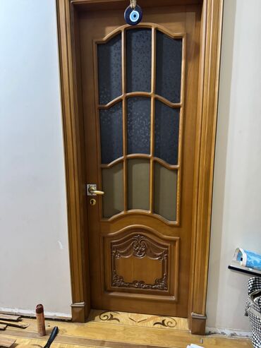 набор казанов викалина: ✅Şabalıd qapı cercivesiz 9 ədəddi biri 220 azn.3 ədədi 80-2.30/6