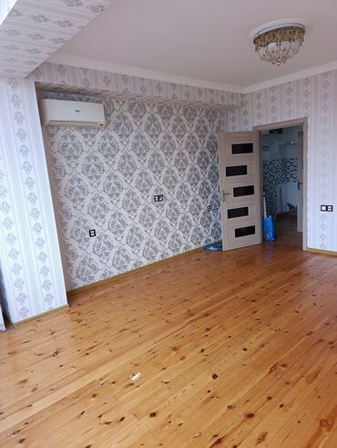 ecemide kiraye ev: Mənzil Masazır qəsəbəsi Qurtuluş 93 kompleksində 6 mərtəbəli binanın