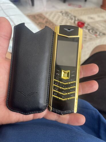 i̇rsad telecom telefonlar: Vertu Signature Touch, 4 GB, rəng - Qızılı, Düyməli
