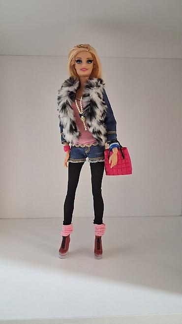kamaz oyuncaqlari: Коллекционные куклы Barbie style 100+ 1.Кукла- блондинка.У неё — 6