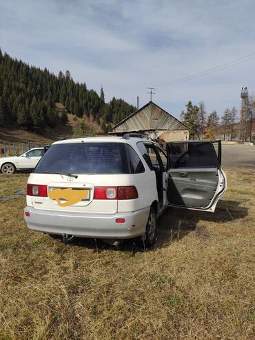 жетур машина: Toyota Picnic: 1999 г., 2 л, Механика, Бензин, Вэн/Минивэн