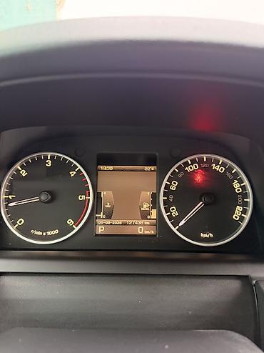 maşın led: Land Rover Discovery: 3 l | 2011 il 128000 km Ofrouder/SUV — 7