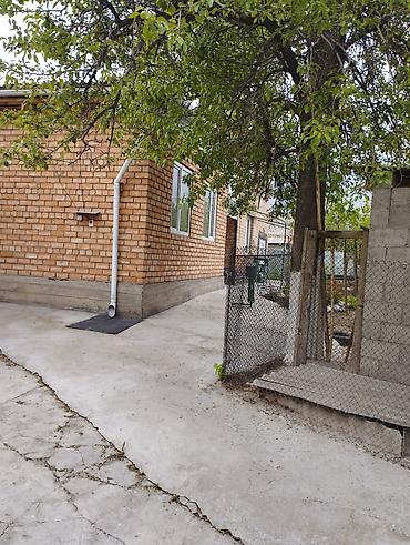 Продажа коттеджей и домов: Продаю двухэтажный дом улица тюлебердиева 24, 11. соток очень удобном — 5