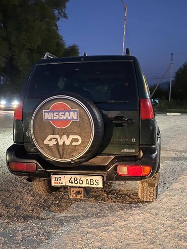 Nissan: Nissan Terrano II: 1997 г., 2.4 л, Механика, Бензин, Внедорожник