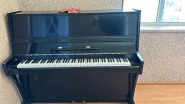 medeli piano: Salam Pianino satılır 300 azn endirimdə olar. Hər pianino yer